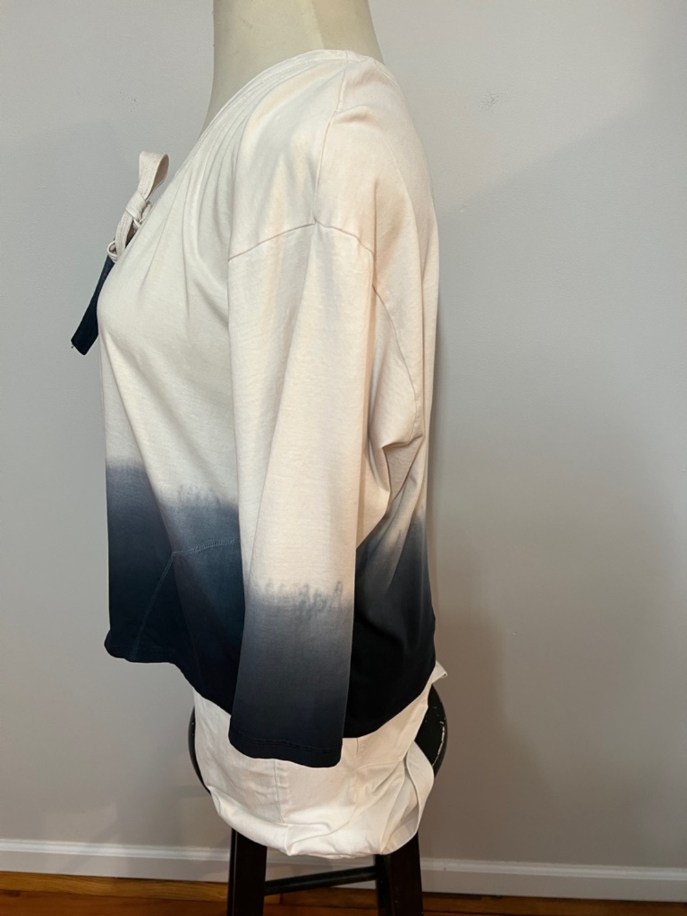 LOGO by Lori Goldstein Ombre Tie-Front Cotton Jacket in Cream and Navy - Picture 3 of 13